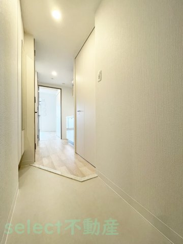 エスリード千種パークフロントの玄関