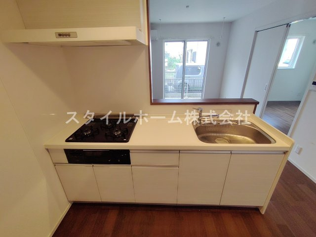 フォレストメゾン蔵子のキッチン|同建物内別部屋の写真です。