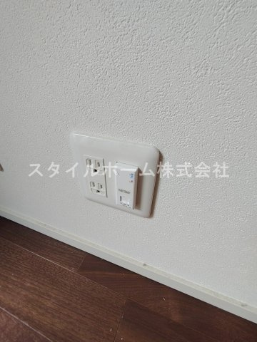 フォレストメゾン蔵子の設備|同建物内別部屋の写真です。