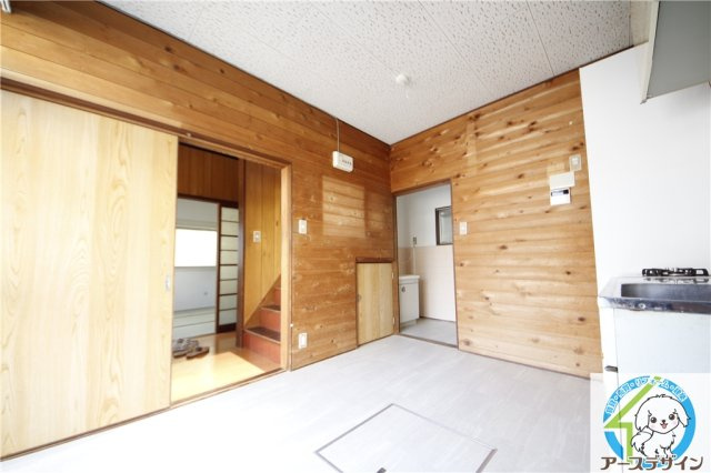 王塚台4丁目貸家