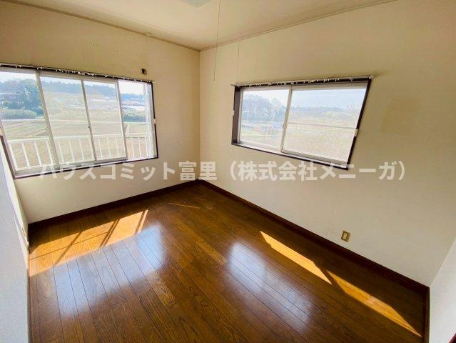 立沢新田　中古戸建の洋室