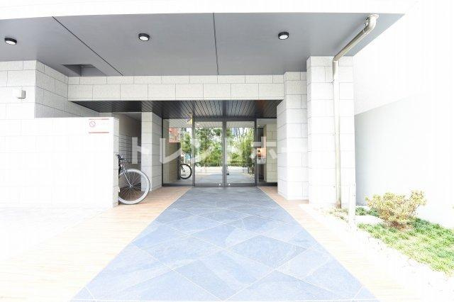 ファーストフィオーレ梅田イーストのエントランス|選べる家電プランあり！！