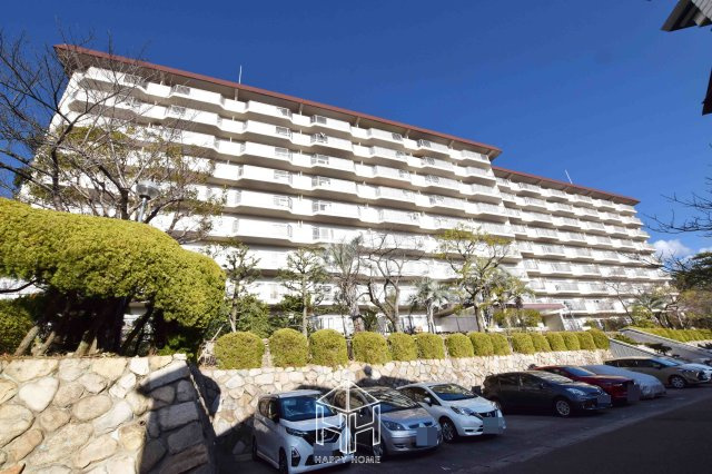 甲子園リバーサイドハイツの外観|JR「甲子園口」駅徒歩5分、2024年6月室内リフォーム済の中古マンションです。即日内覧可能！皆様からのご連絡心よりお待ちしております。