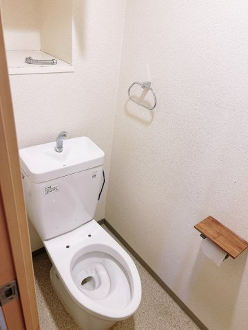 リーベスト浜寺昭和町のトイレ