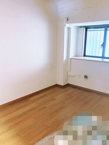 リーベスト浜寺昭和町の洋室