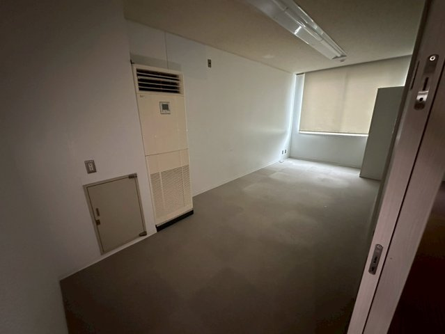 アテックビルの内装