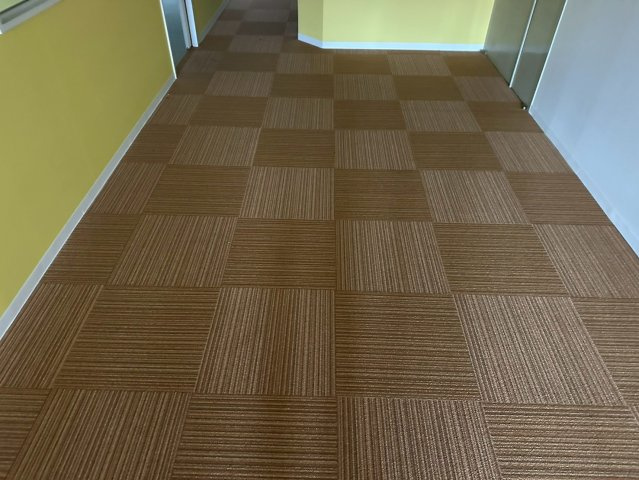 アテックビルの内装