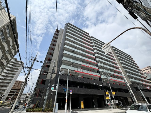 セレニテ新大阪グランデ　シュッドの外観