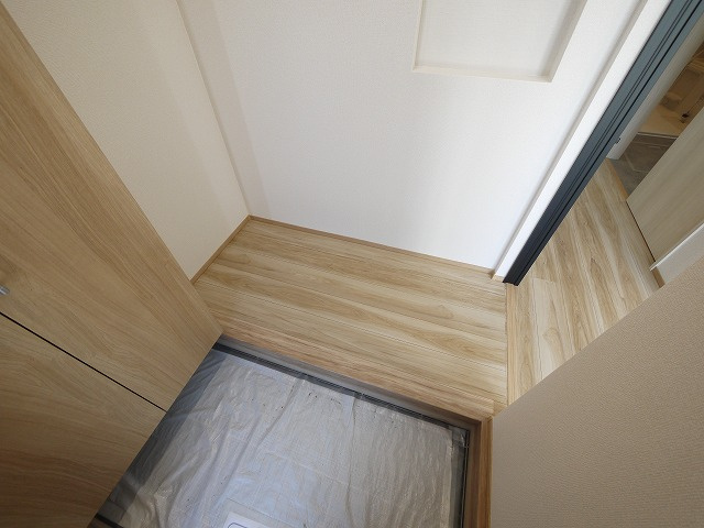 ドム　シャインの玄関