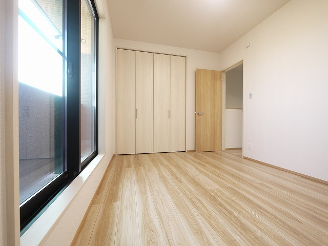 ドム　シャインの洋室