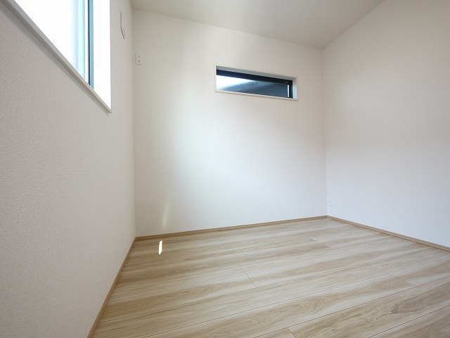 ドム　シャインの洋室