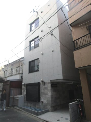 北区上中里３丁目のビル