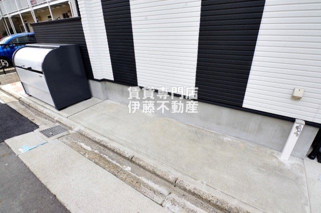 DEVELD八代の駐車場