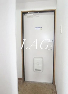 【玄関】 | 滝不動駅前ビル | 玄関です。