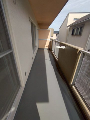 【バルコニー】 | コート川西
