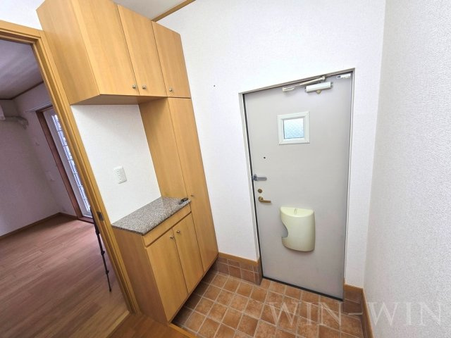 ユイロン・栄の玄関