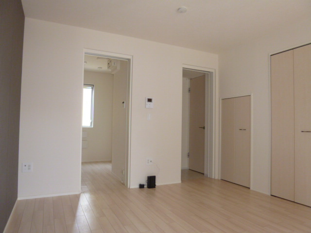 カーサグリシーヌの居間・リビング|洋室