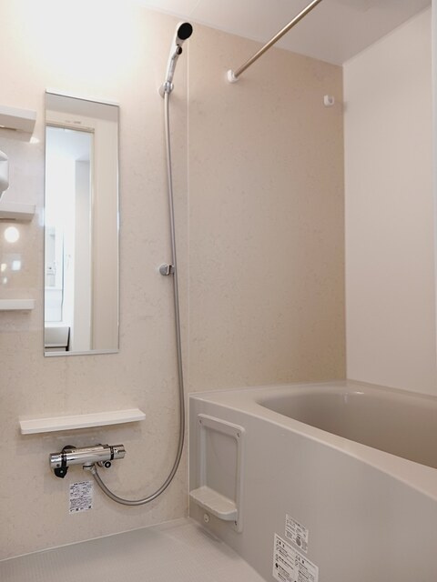 ソレイユの浴室