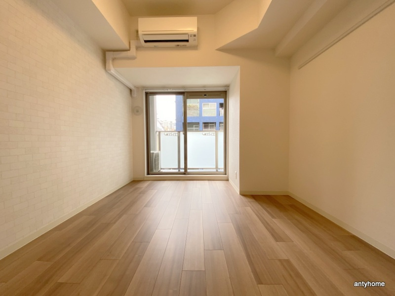 プレサンス堺筋本町駅前シェル　仲介手数料無料の居間・リビング