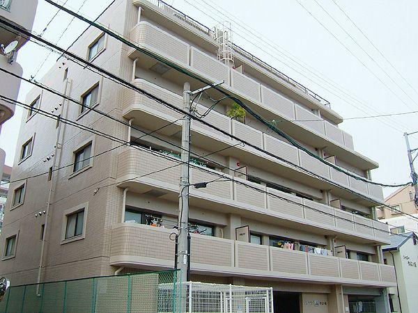 【外観】 | グランピアマンションやよい坂☆仲介手数料無料☆ | 敷地すべてに管理が行き届いていて、安心できます。まず、清潔です。