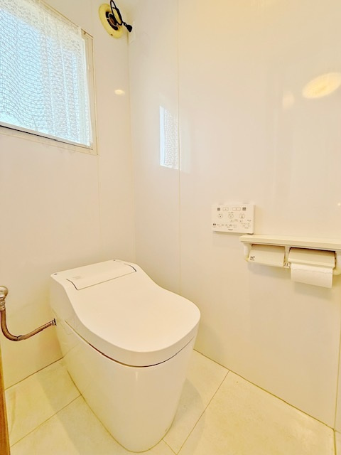 尼崎市金楽寺町２丁目　中古戸建の前面道路含む現地写真