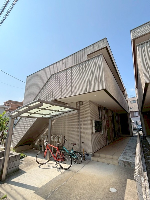 シエール羽田参番館の外観