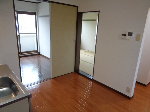 サンホーム辻堂東海岸の居間・リビング