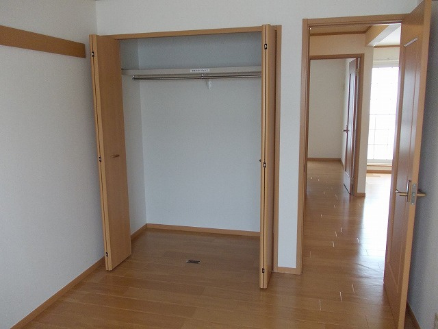 ヴィラ・アベニールＣの収納|収納