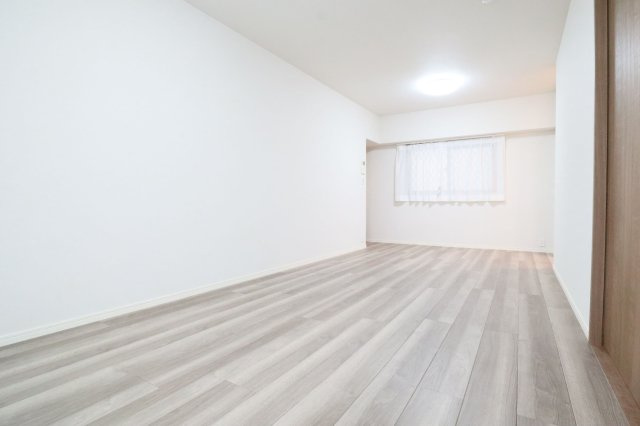 【居間・リビング】 | エステートマンション赤坂けやき通り☆仲介手数料無料☆