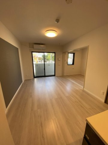 【居間・リビング】 | COAT ARAHA BEACH