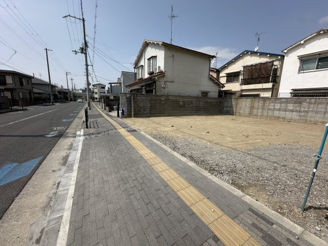高石市東羽衣5丁目の前面道路含む現地写真