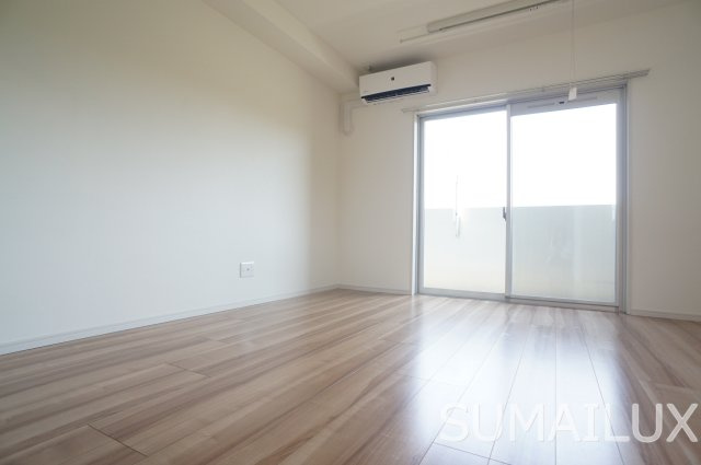 熊本市西区池田４丁目の賃貸マンションの洋室