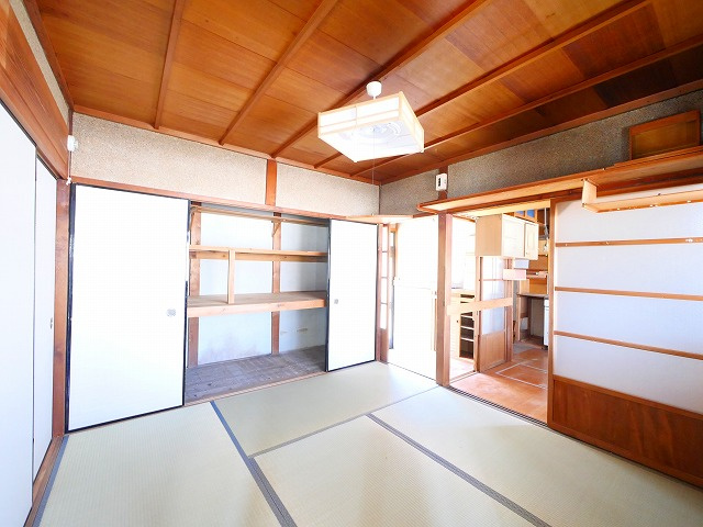 九条町貸家の和室