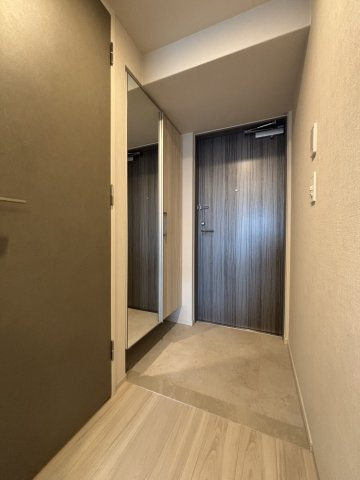 アーバネックス天満橋Frontの玄関