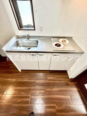 イーストサイド江坂のキッチン