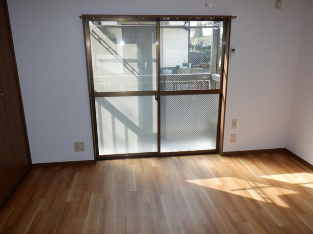 第二エスハイツ津田の居間・リビング