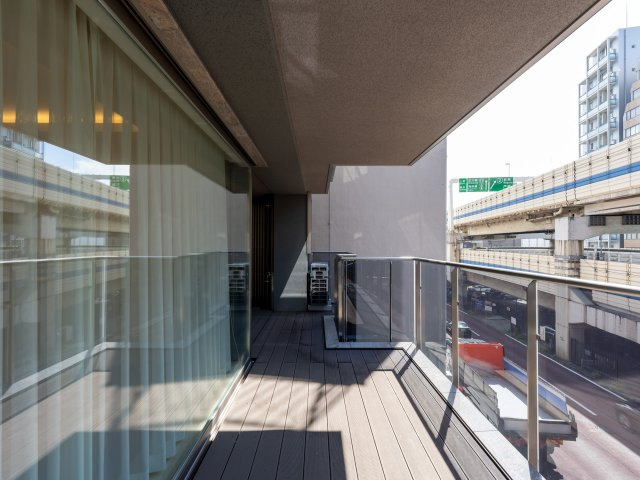 ロイヤルシーズン麻布永坂のバルコニー