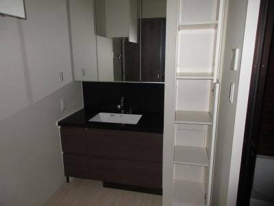 プレージア京都聖護院ノ邸の内装|洗面台