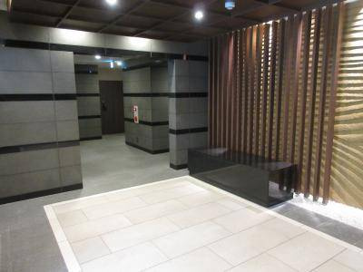 プレージア京都聖護院ノ邸のエントランス