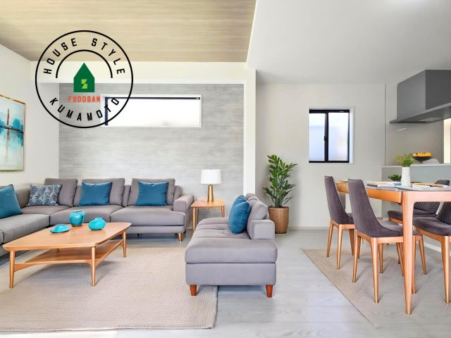 熊本市東区沼山津4丁目第1-1棟（1号棟）　の居間・リビング|明るく開放的なリビングダイニングは豊かな陽光が注ぎ込み、やすらぎの空間を演出してくれます。ご家族で楽しいひとときをお過ごし下さい。※家具はCGを合成したものです。