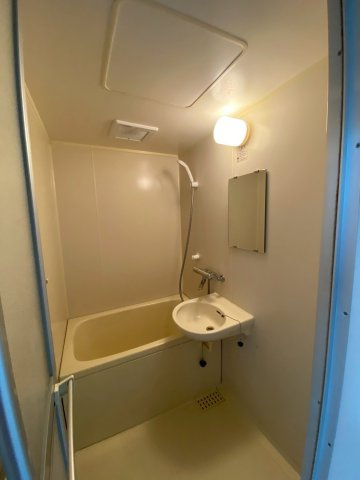 メゾン・ド・ジュールの浴室