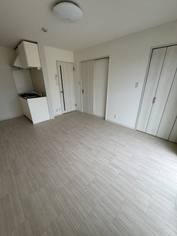 ルミエール西代A棟の居間・リビング