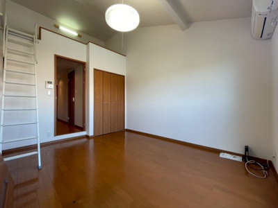 【寝室】 | レジデンス伊川谷