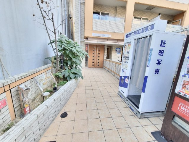 CITY　SPIRE難波プレミアのエントランス