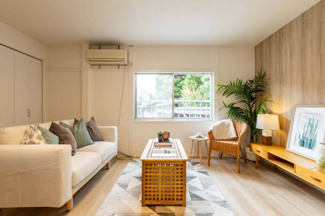 【居間・リビング】 | 三木市本町３丁目　店舗付住宅