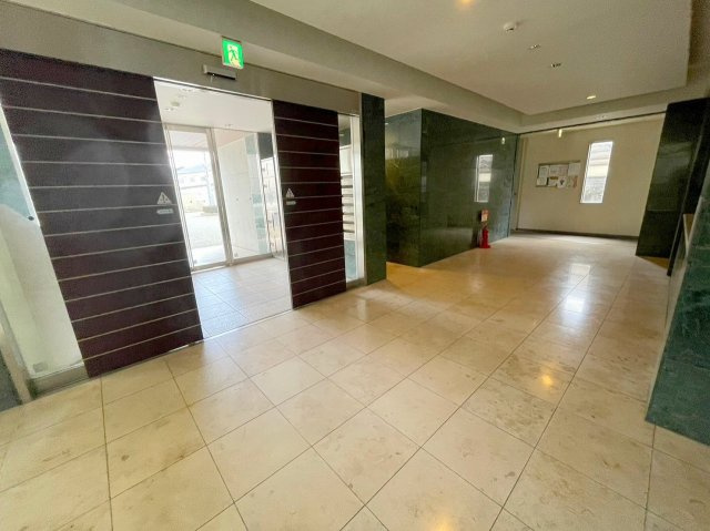 ジョイーレのロビー