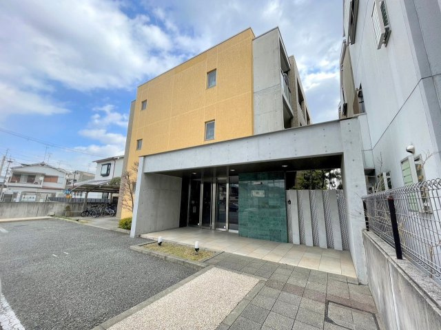 ジョイーレの外観