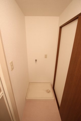 【設備】 | ルナ・ピエーナ泉北 | 室内洗濯機置き場