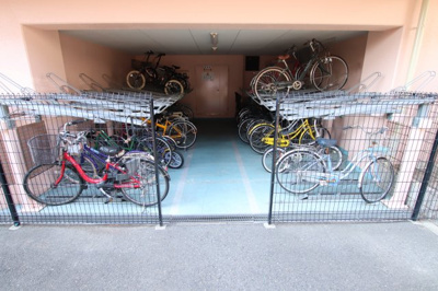 【その他共用部分】 | ルナ・ピエーナ泉北 | 駐輪場