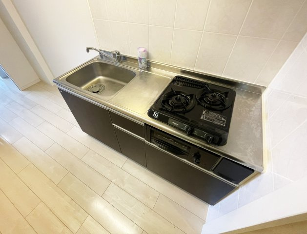 徳島市北佐古一番町の賃貸マンションのキッチン